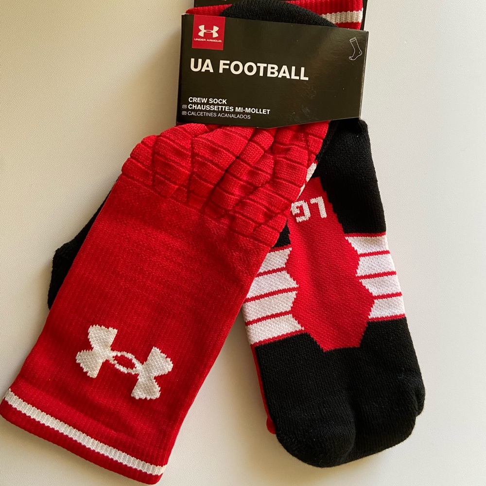 UA Football Socks Men’s LG 9-12.5